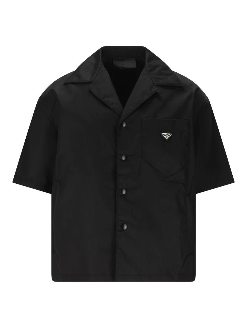 قمصان برادا سوداء