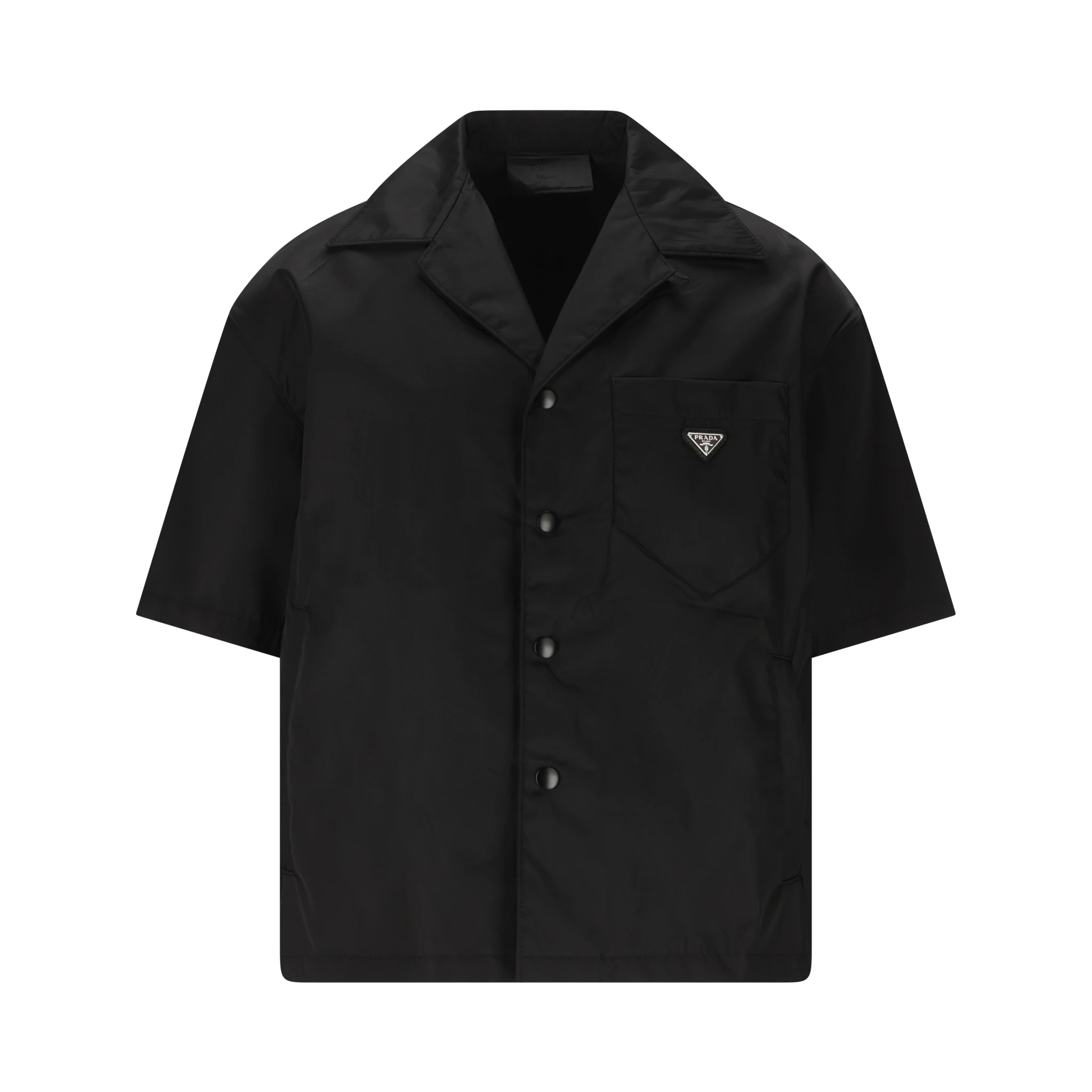 قمصان برادا سوداء