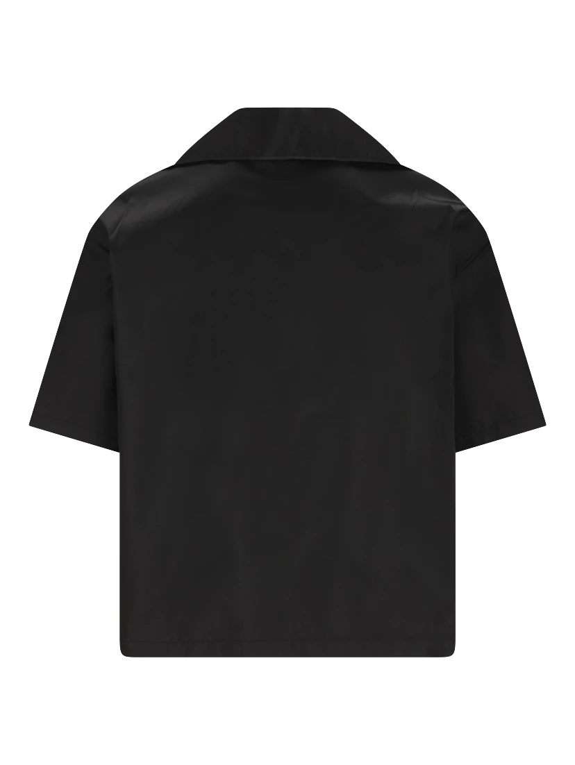 قمصان برادا سوداء