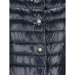 هيرنو كوتس الأزرق