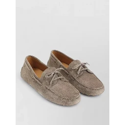 أحذية "جومينو" بدون كعب