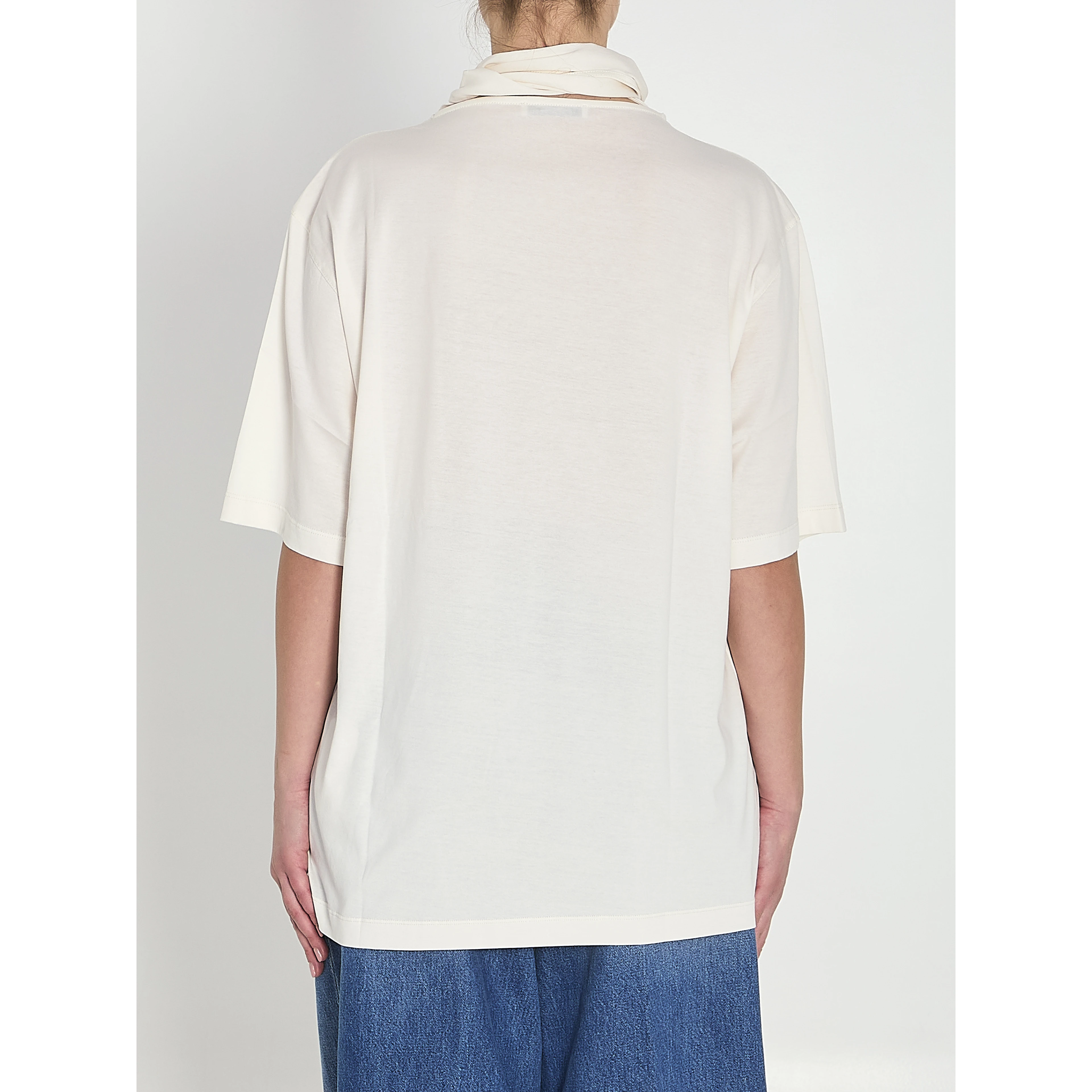 T-shirt with scarf