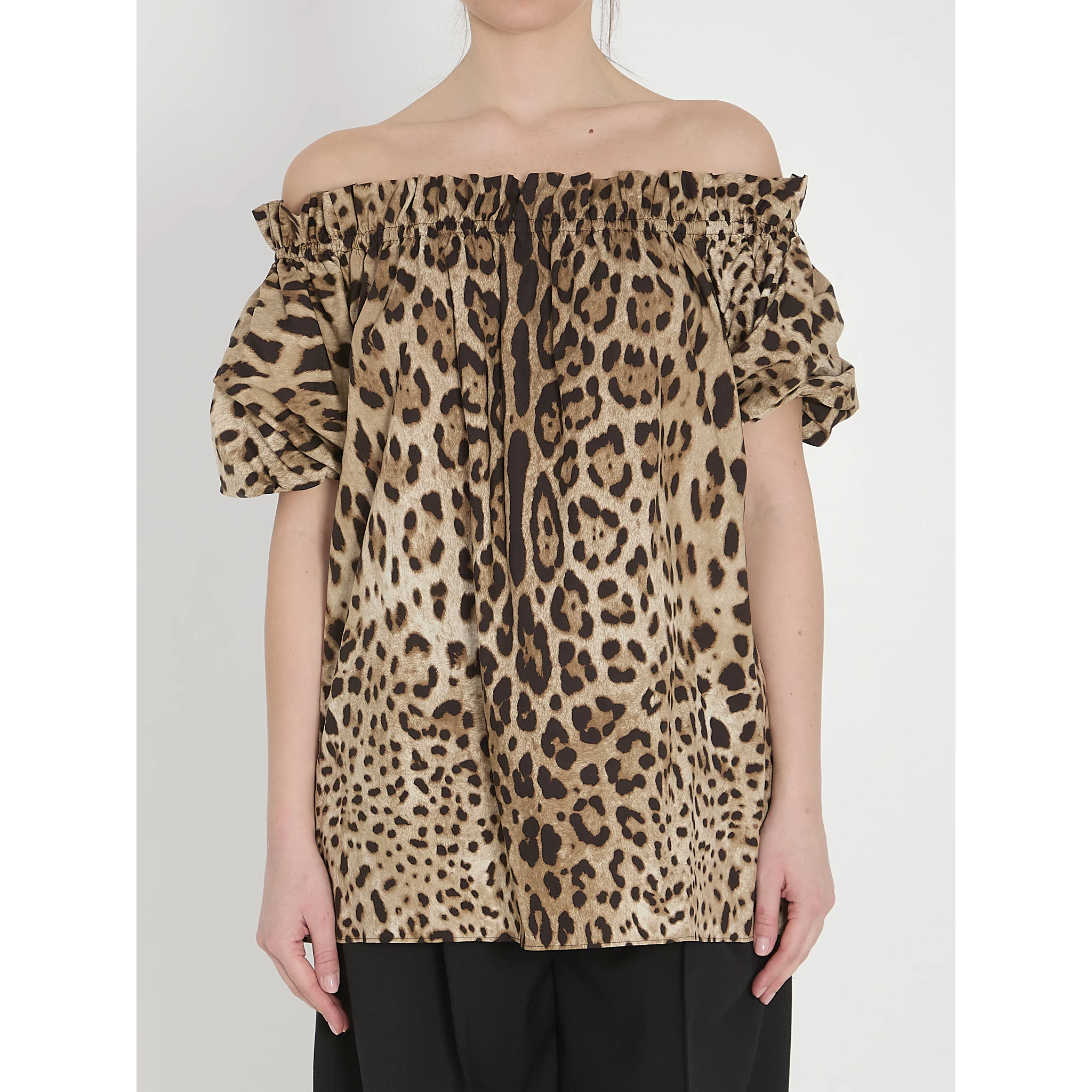 Leopard print poplin top