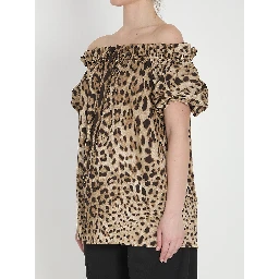 Leopard print poplin top