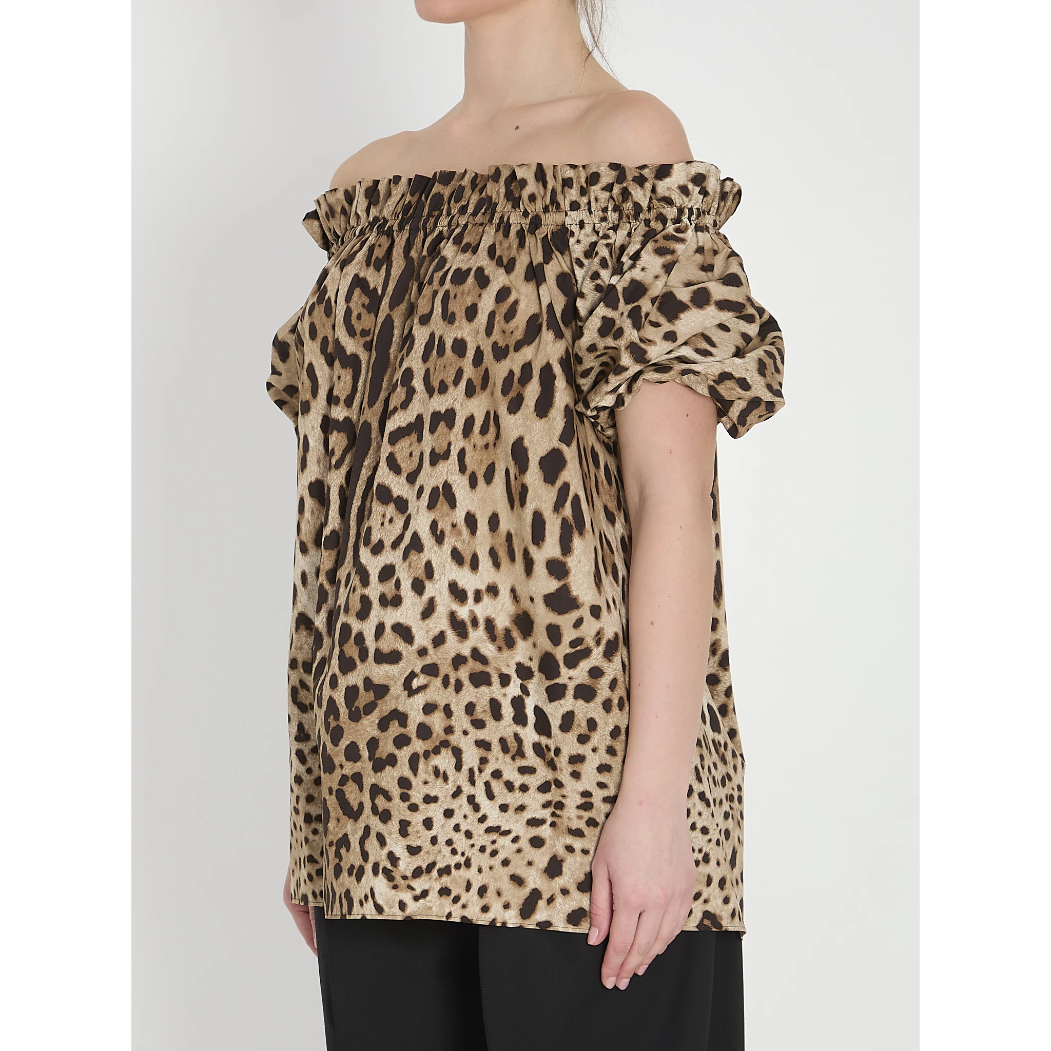 Leopard print poplin top