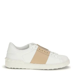 حذاء رياضي منخفض من جلد العجل الأبيض من بوس توروس