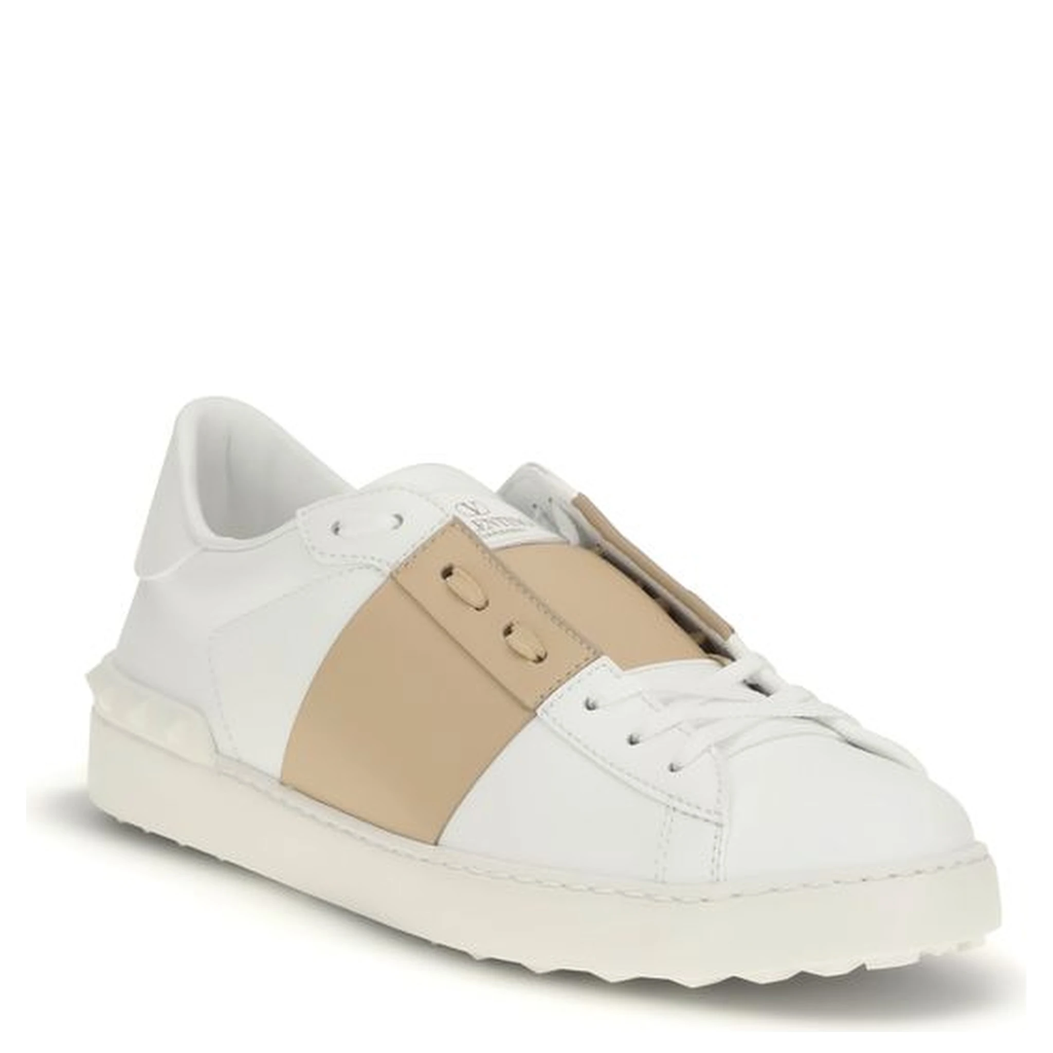 حذاء رياضي منخفض من جلد العجل الأبيض من بوس توروس