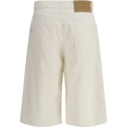 شورت برمودا أبيض من القطن