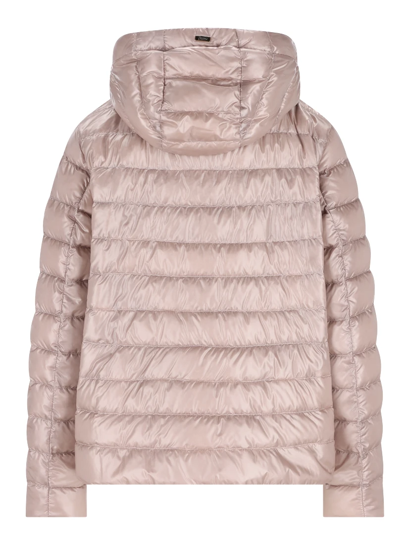 بودرة هيرنو كوتس