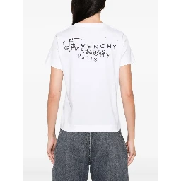 تيشيرتات وبولو جيفنشي بيضاء