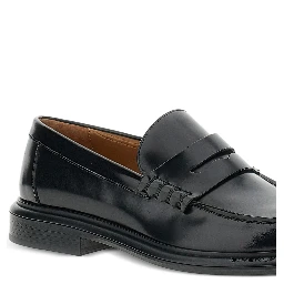 حذاء جيفنشي مسطح أسود