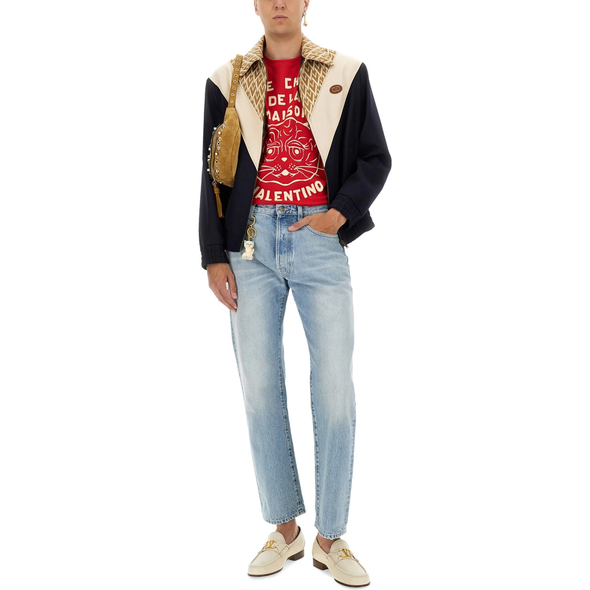 تيشيرت مطبوع عليه صورة "قطة منزلية"