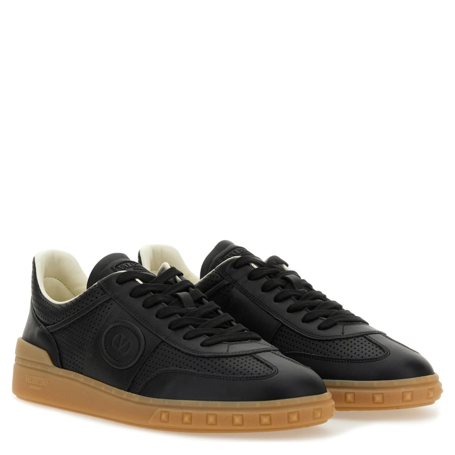 "UPVILLAGE" SNEAKER