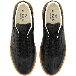 "UPVILLAGE" SNEAKER