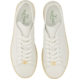 LEATHER SNEAKER