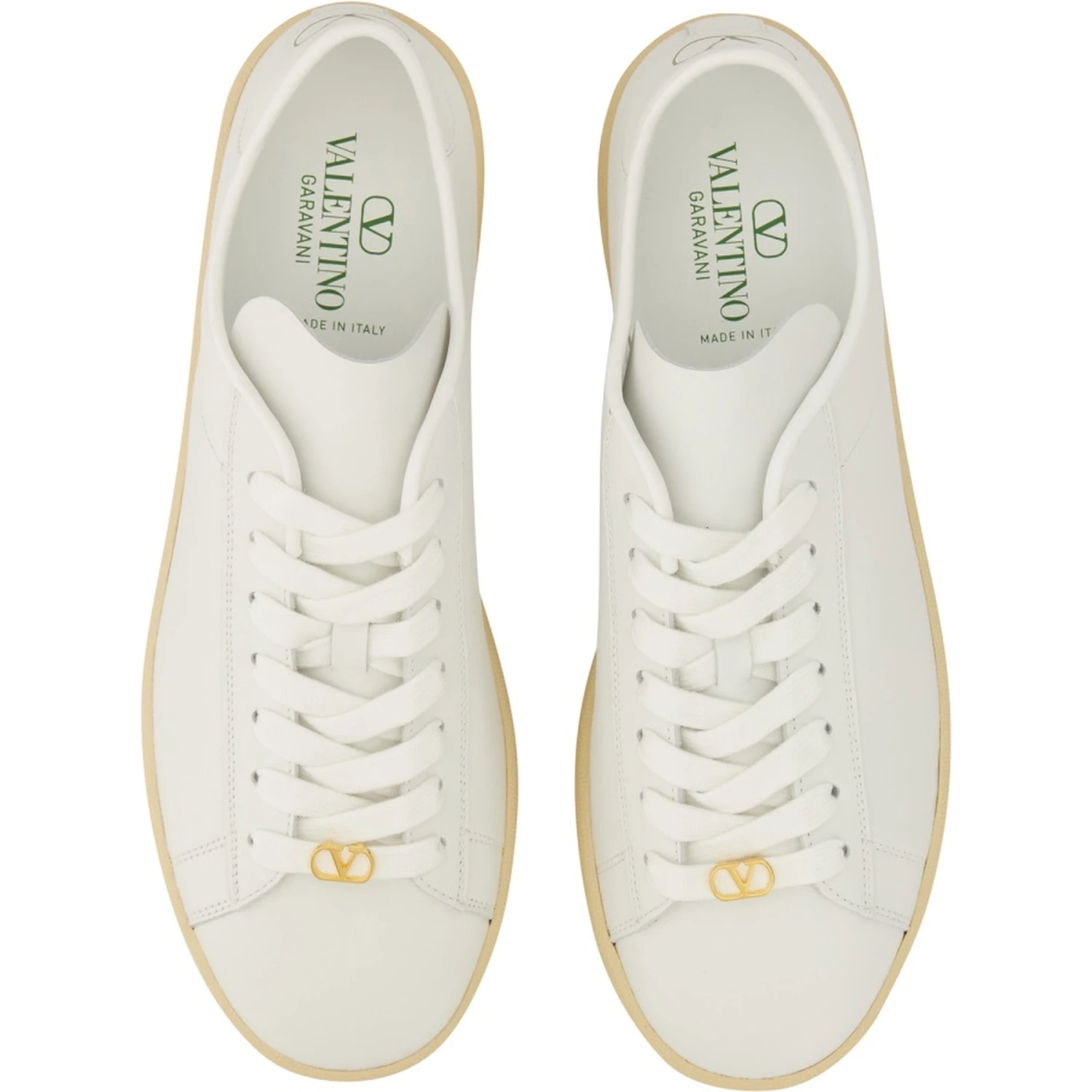 LEATHER SNEAKER