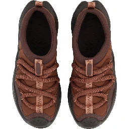 "NOW FIRST" SNEAKER