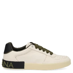 SNEAKER WITH LOGO