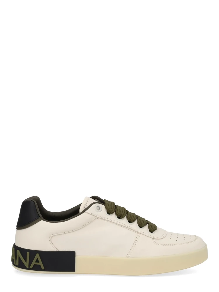 SNEAKER WITH LOGO