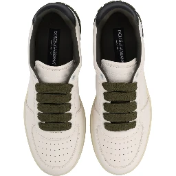 SNEAKER WITH LOGO