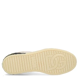 SNEAKER WITH LOGO