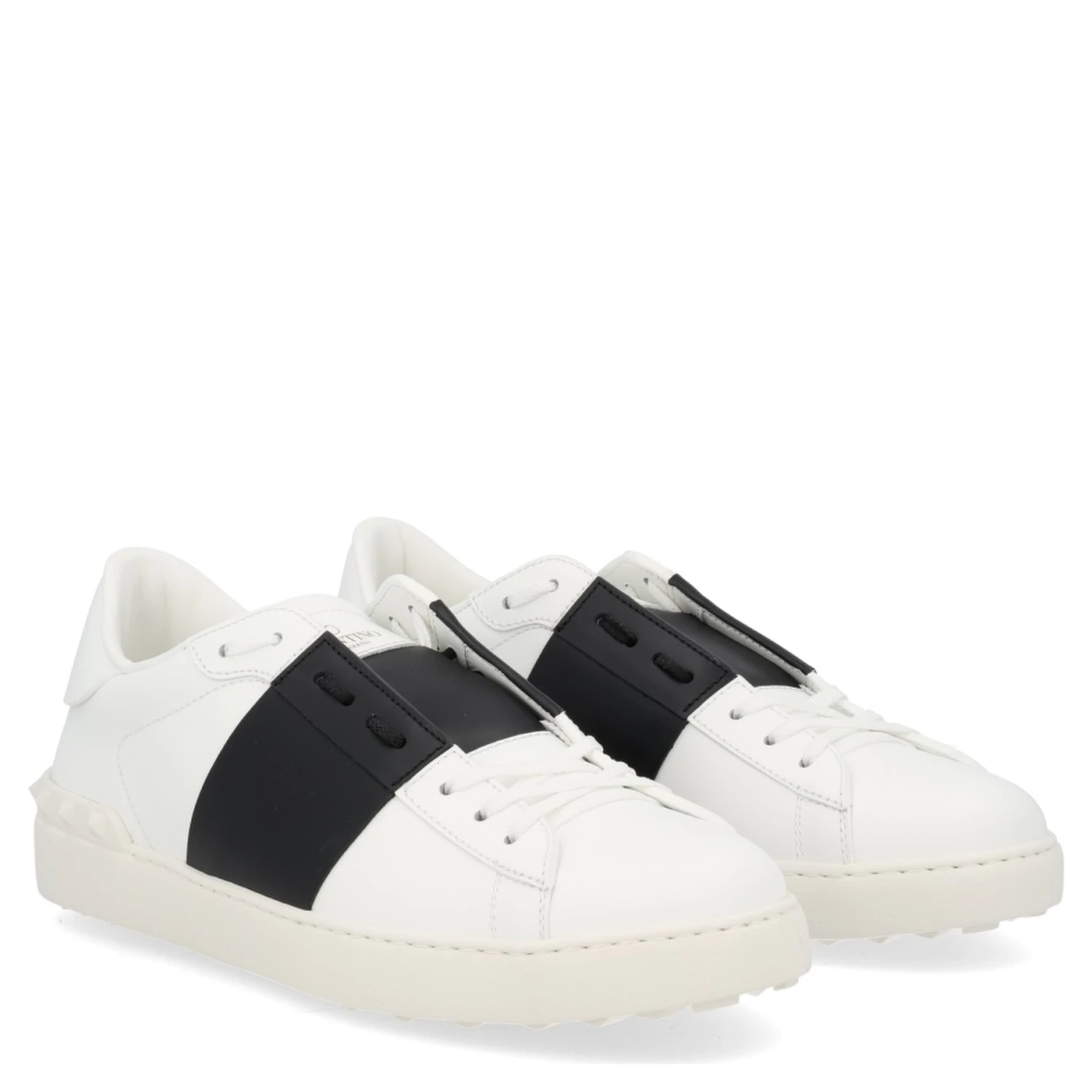 "OPEN" SNEAKER