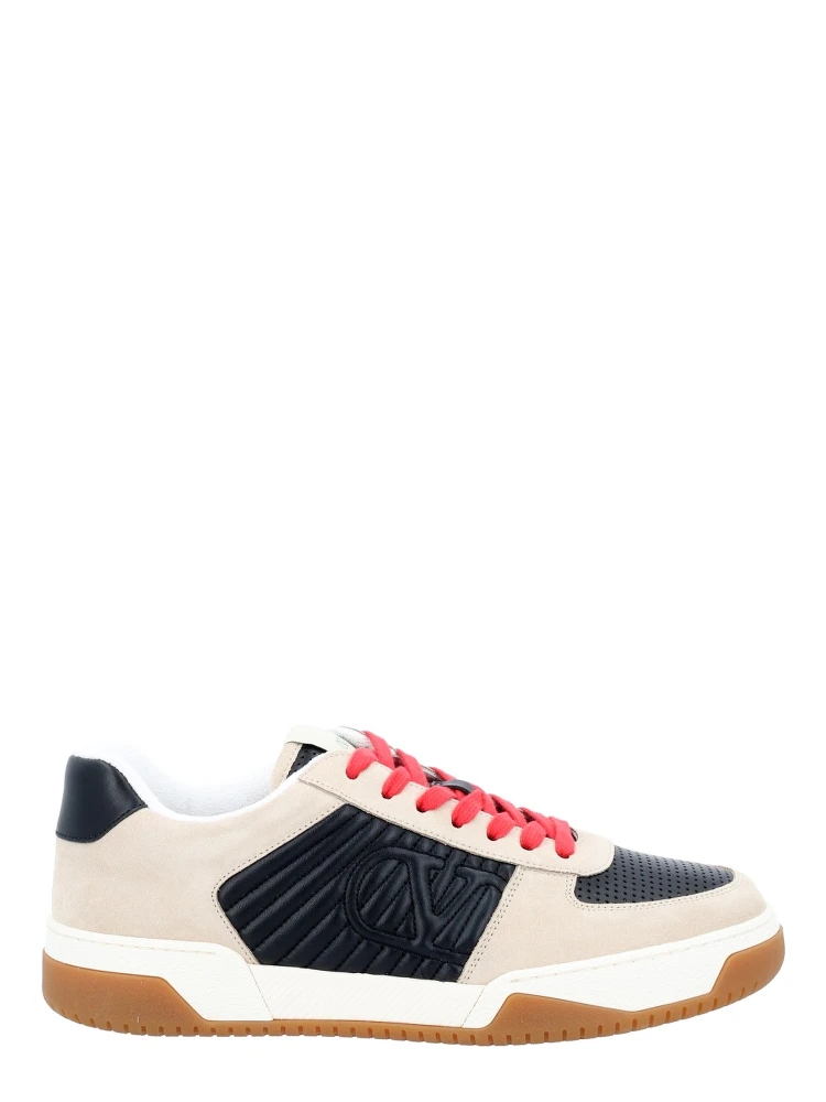 SNEAKER WITH LOGO