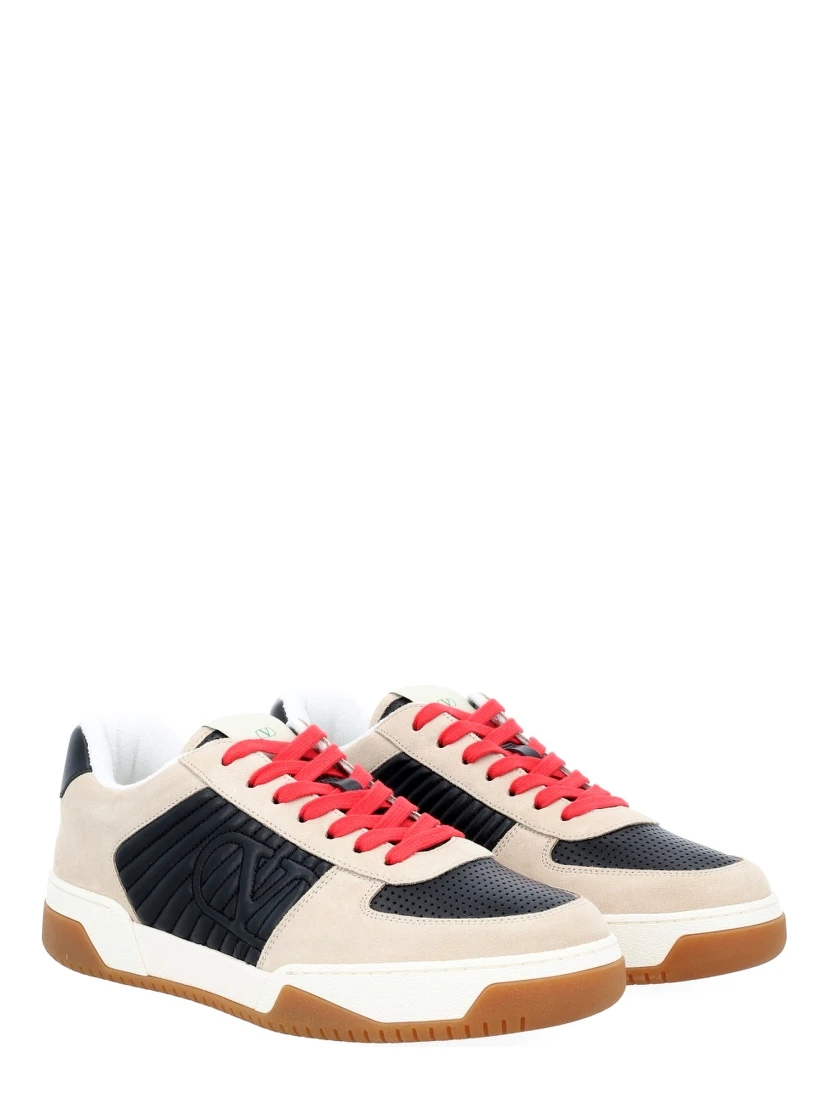 SNEAKER WITH LOGO