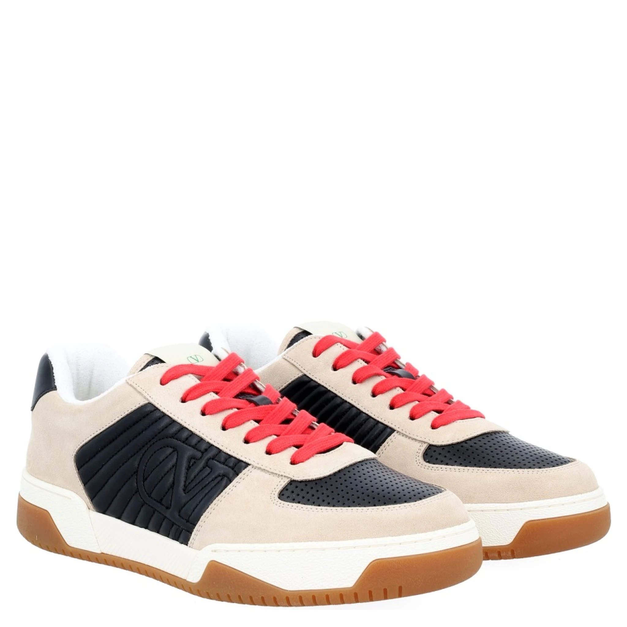 SNEAKER WITH LOGO