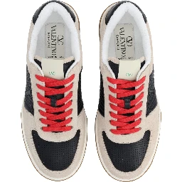 SNEAKER WITH LOGO