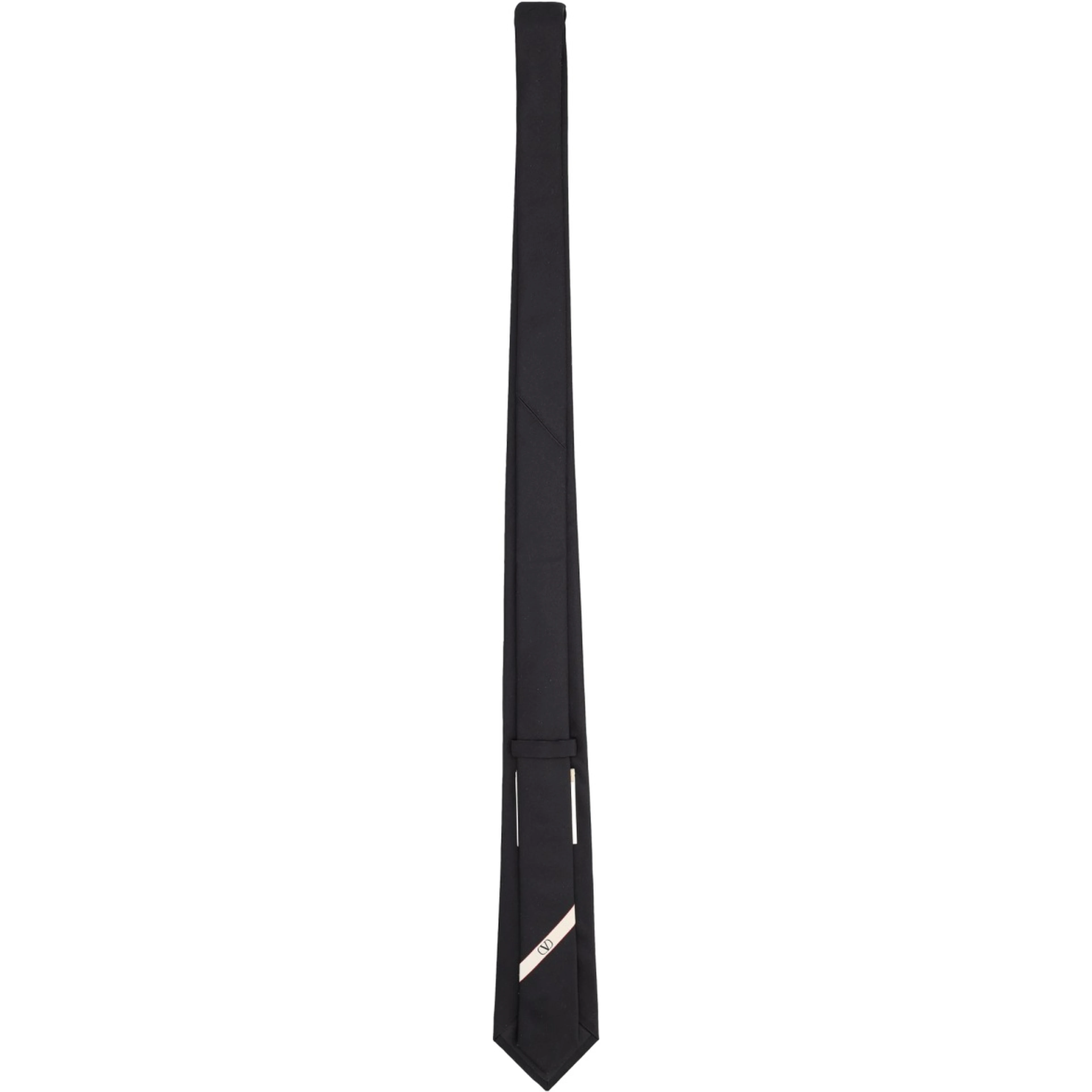LOGO TIE