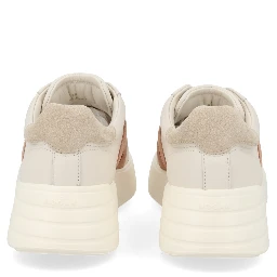 LEATHER SNEAKER