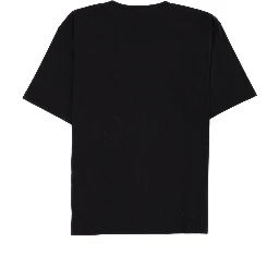 تيشيرت "صنع في فالنتينو"