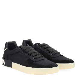 SNEAKER WITH LOGO