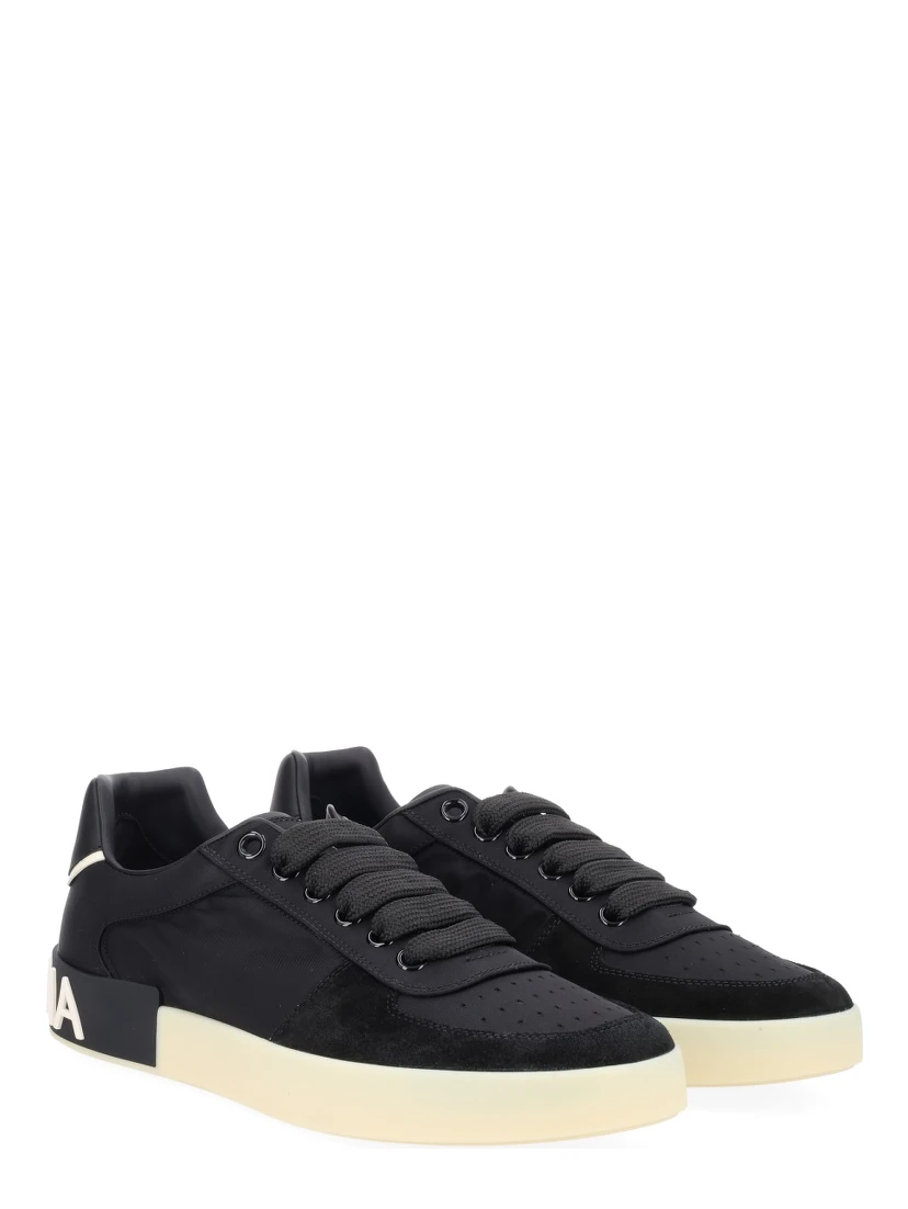 SNEAKER WITH LOGO