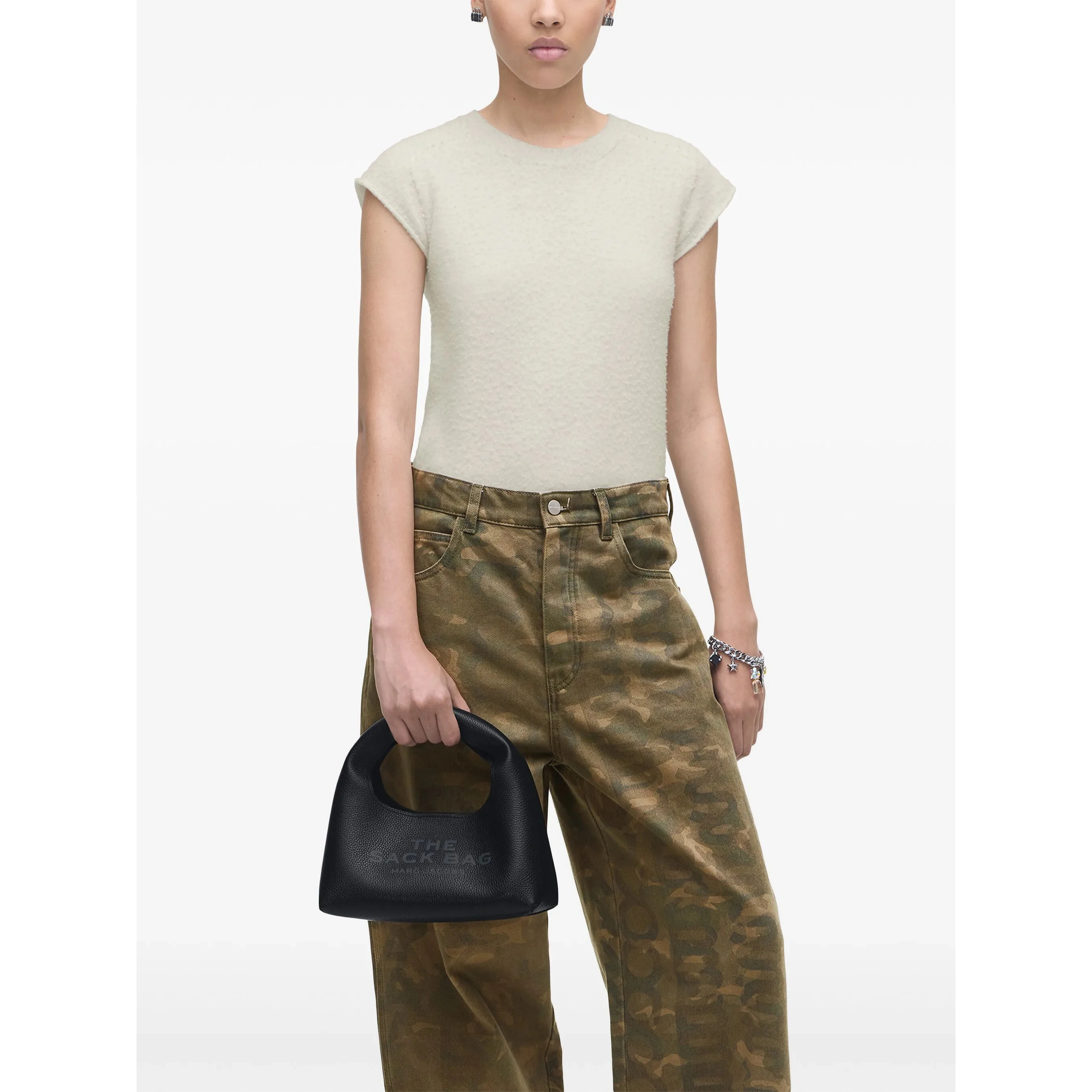 MARC JACOBS