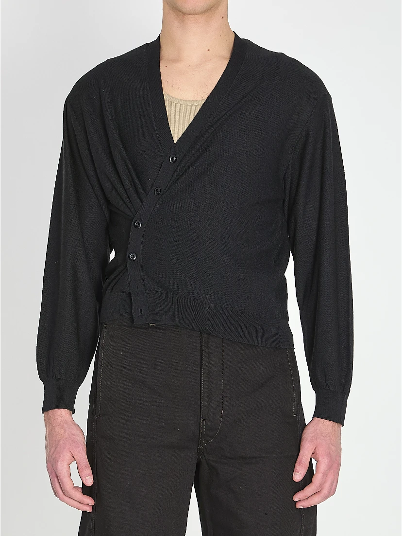 Relaxed twisted cardigan