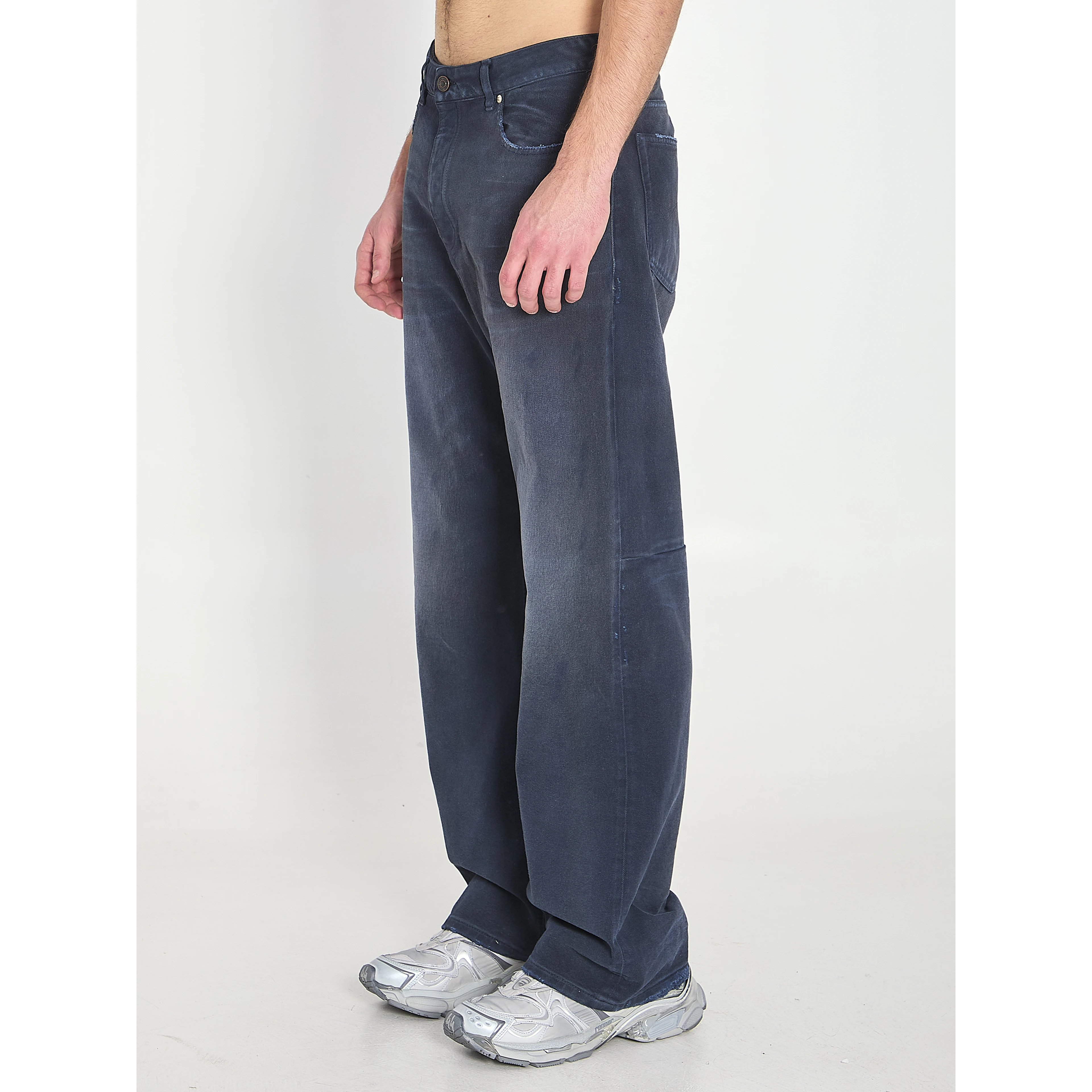 Baggy jeans