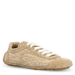 حذاء رياضي من برادا بلون الجمل