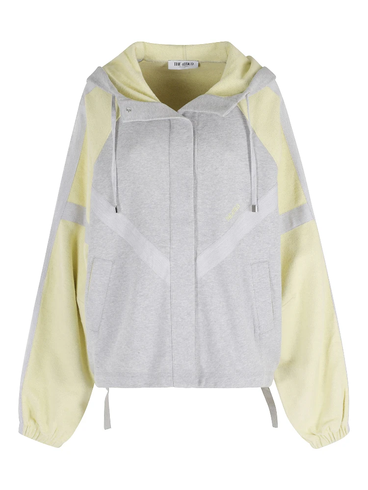 قاذفة قنابل