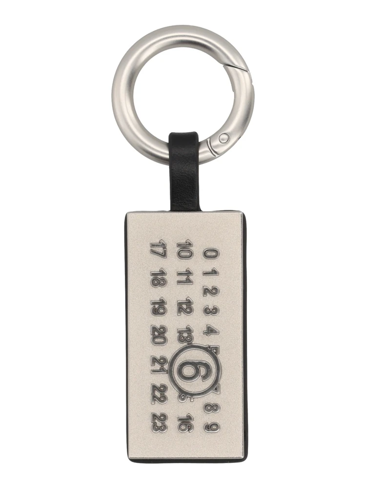KEYCHAIN WITH LOGO