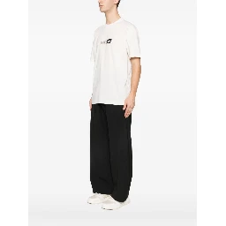 تيشيرتات وبولو بيضاء من Y-3