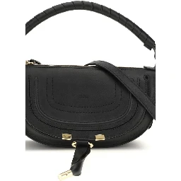 حقيبة كتف بوس توروس من جلد العجل الأسود