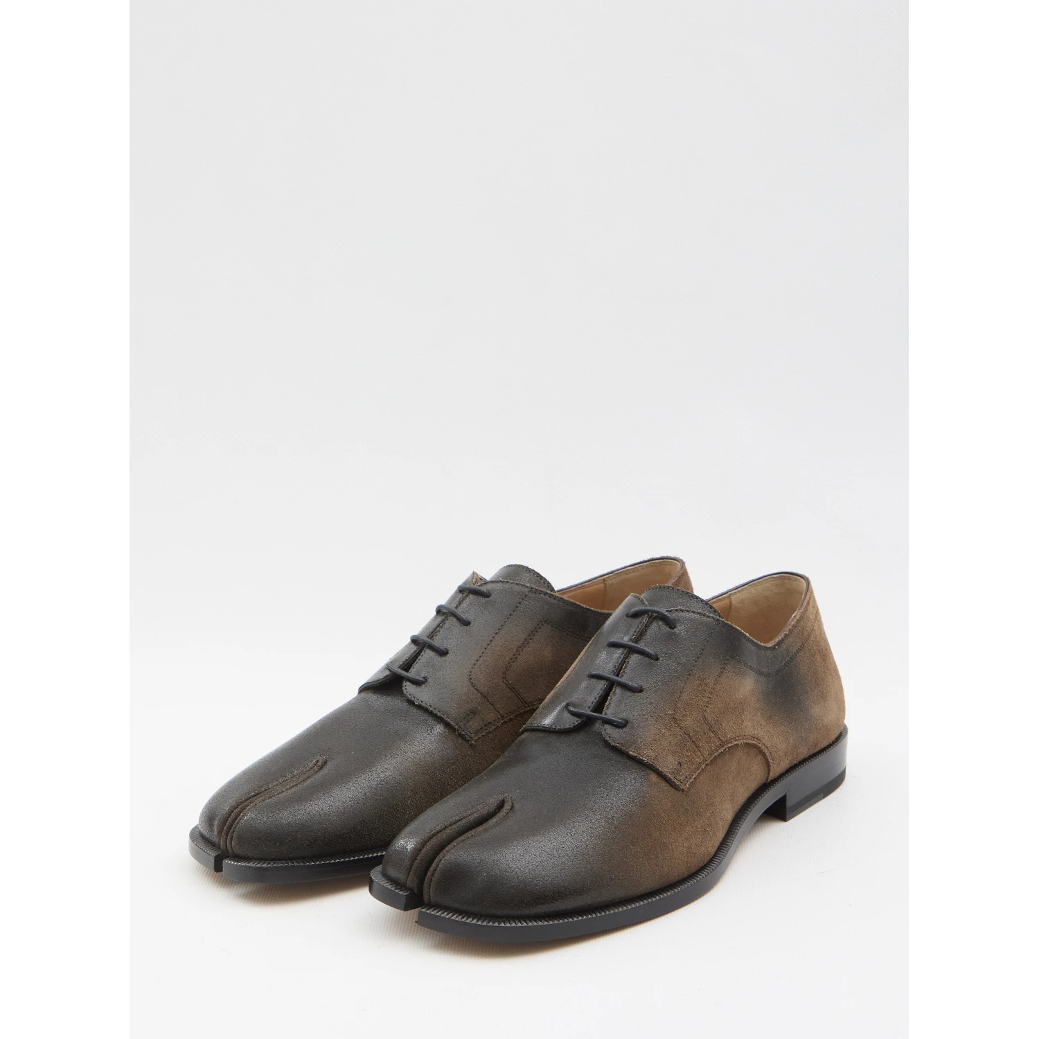 Tabi lace-up shoes