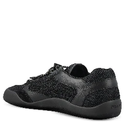 حذاء رياضي أسود من برادا