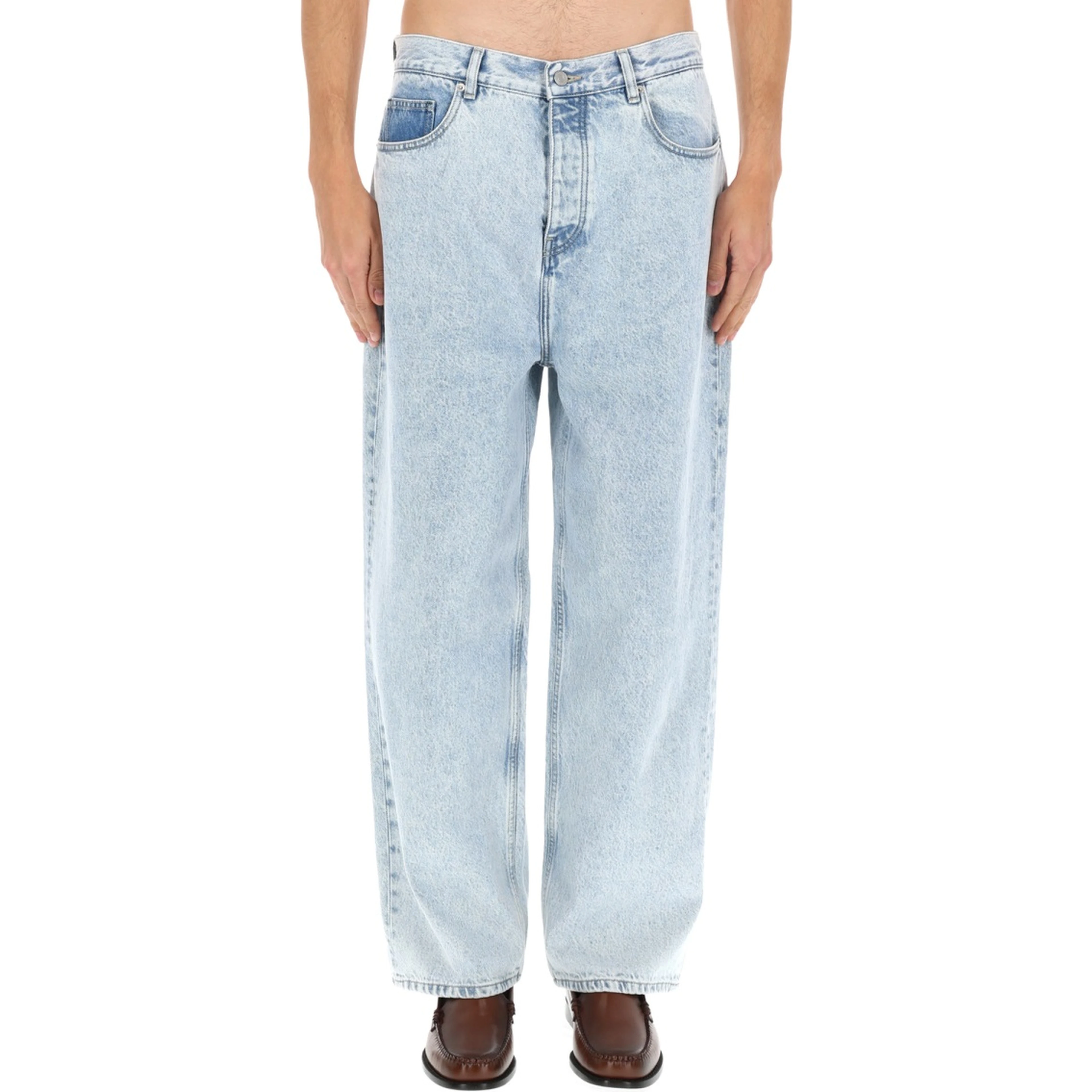 JEANS IN DENIM