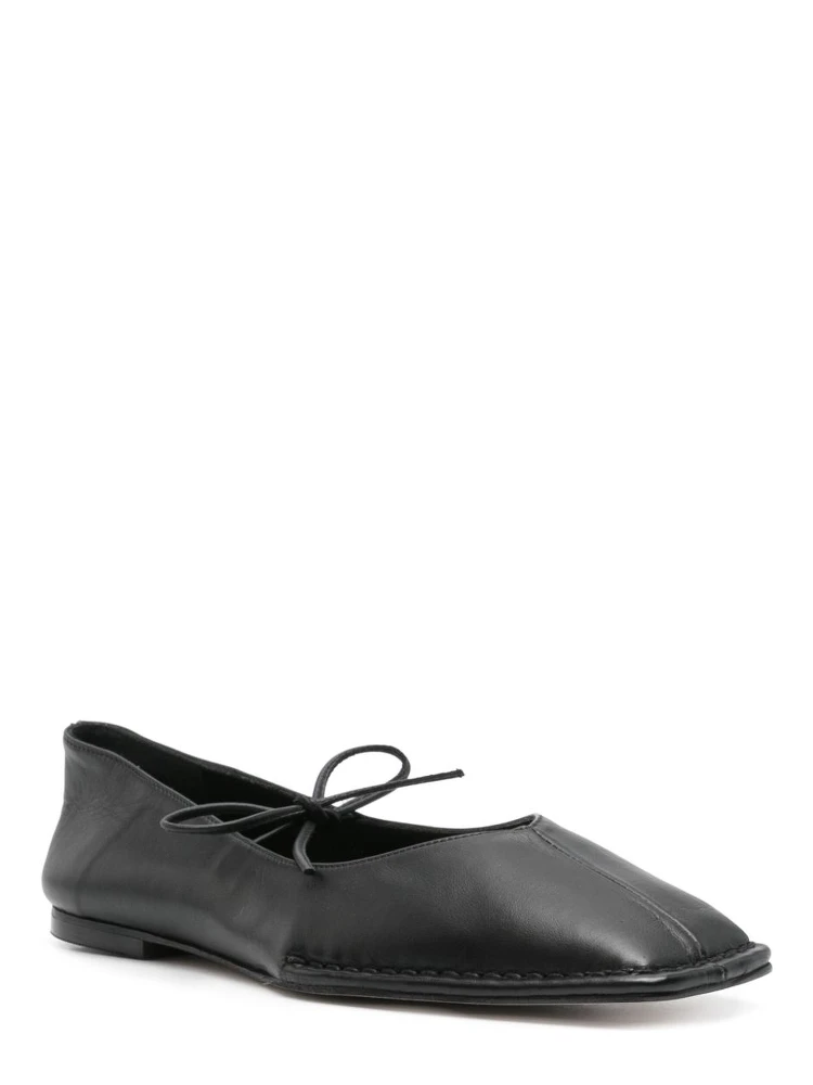 ALOHAS Flat shoes Black alternative