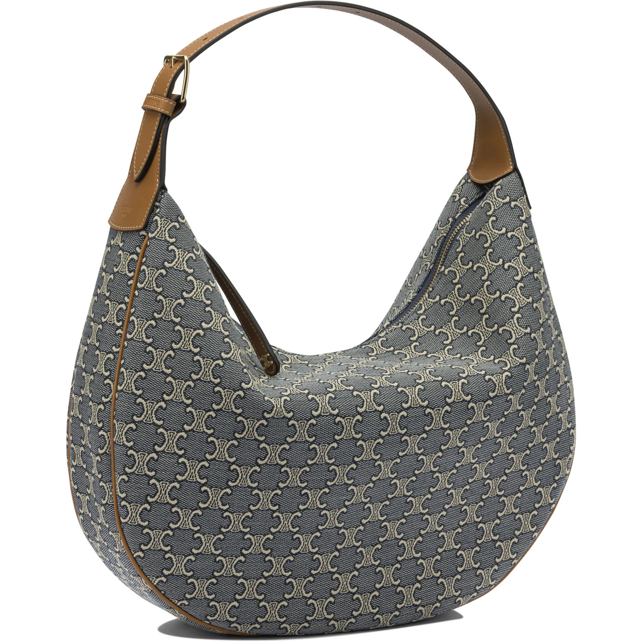 حقيبة كتف صغيرة من "سيلين لولو"