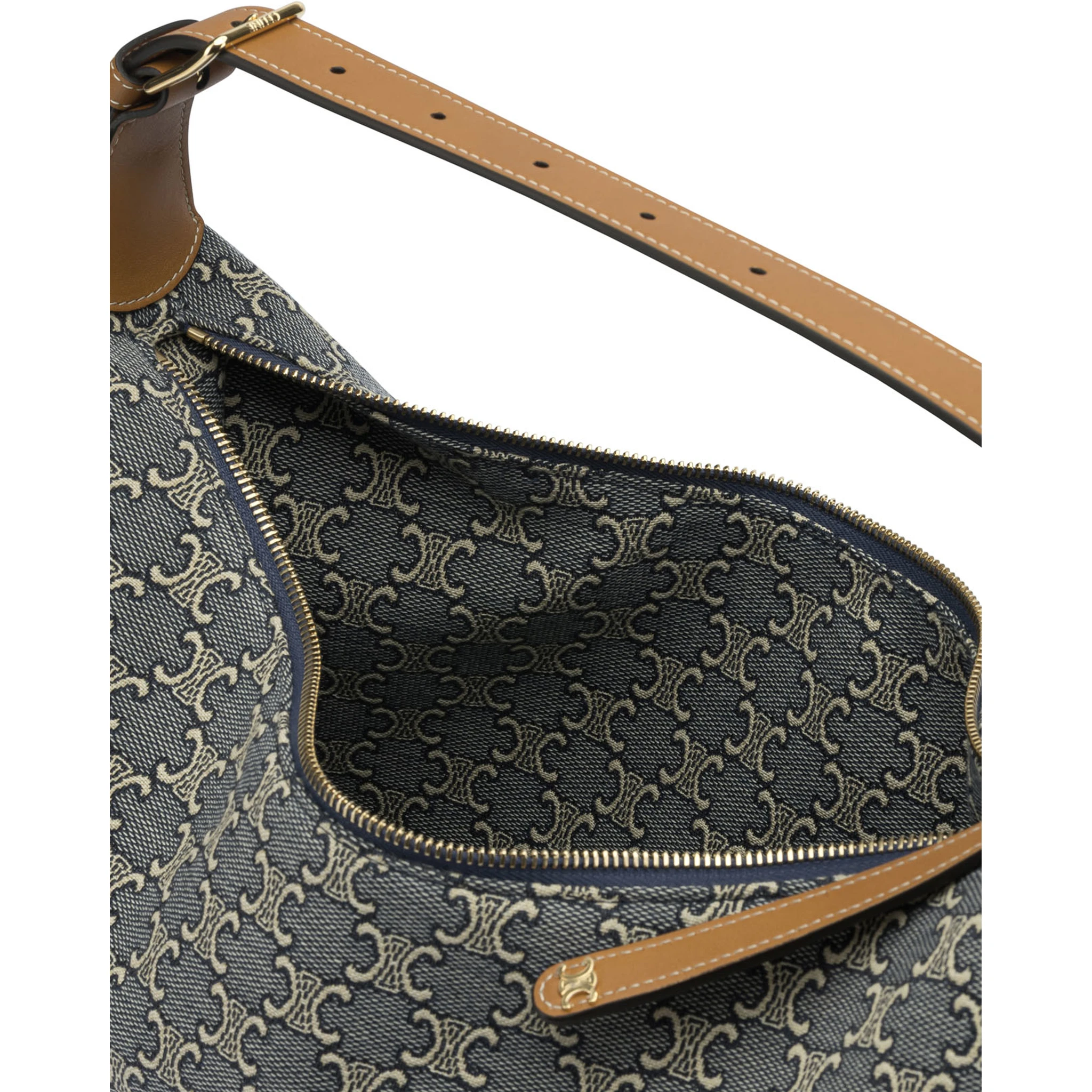 حقيبة كتف صغيرة من "سيلين لولو"