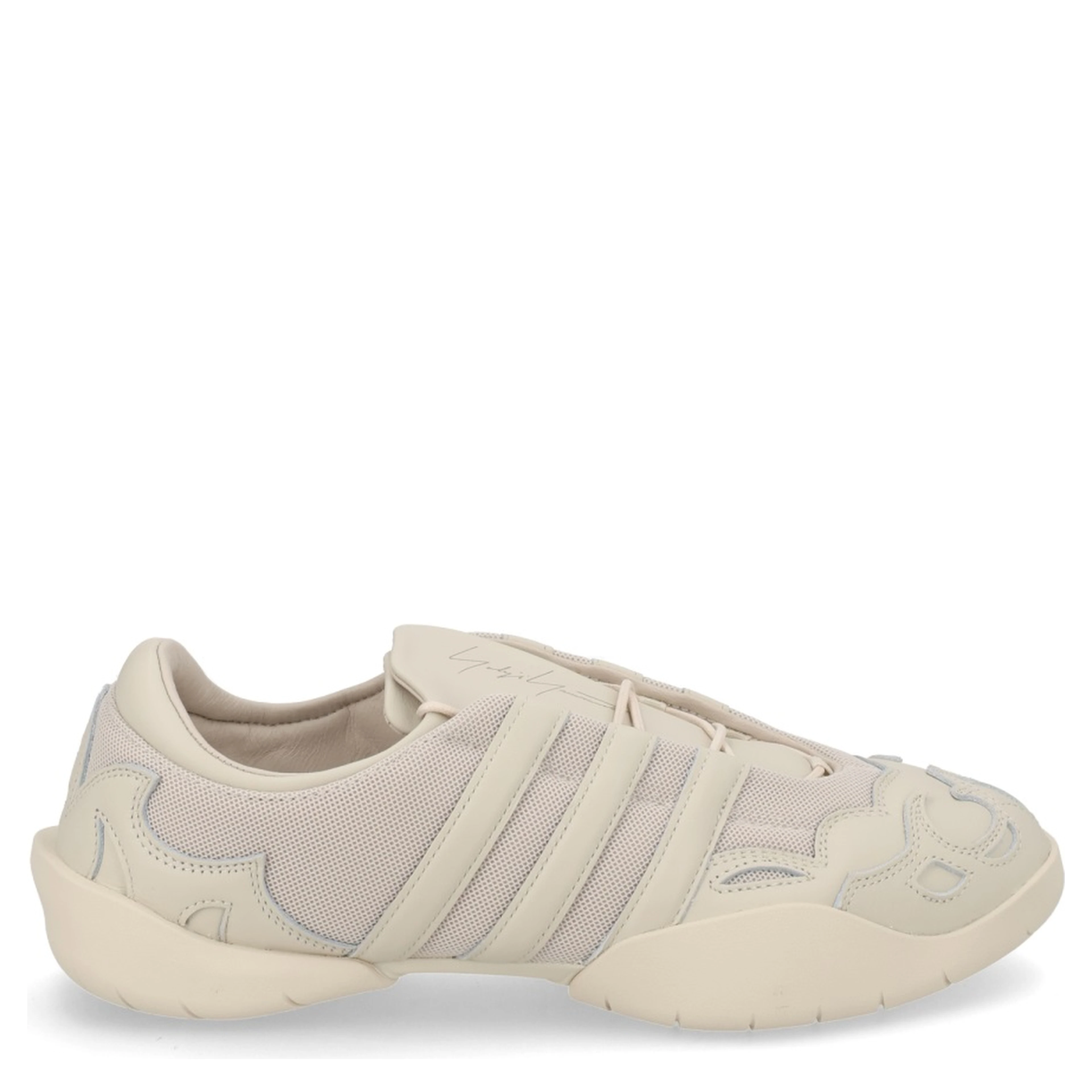 "REGU 2002" SNEAKER